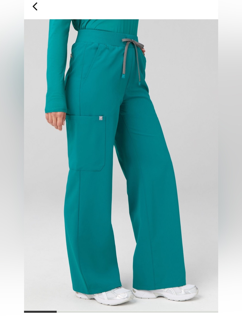 Fabletics Scrub Set